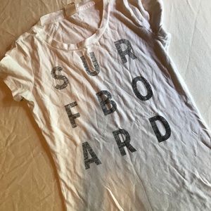 Hollister surfboard tee